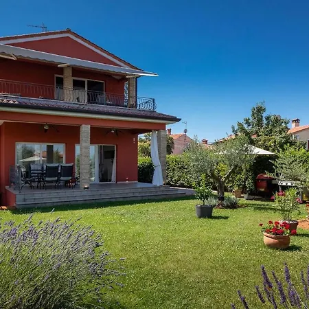 Rot Holiday home