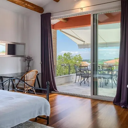 Rot Ferienhaus Poreč